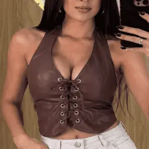 Cropped em Couro RF-03